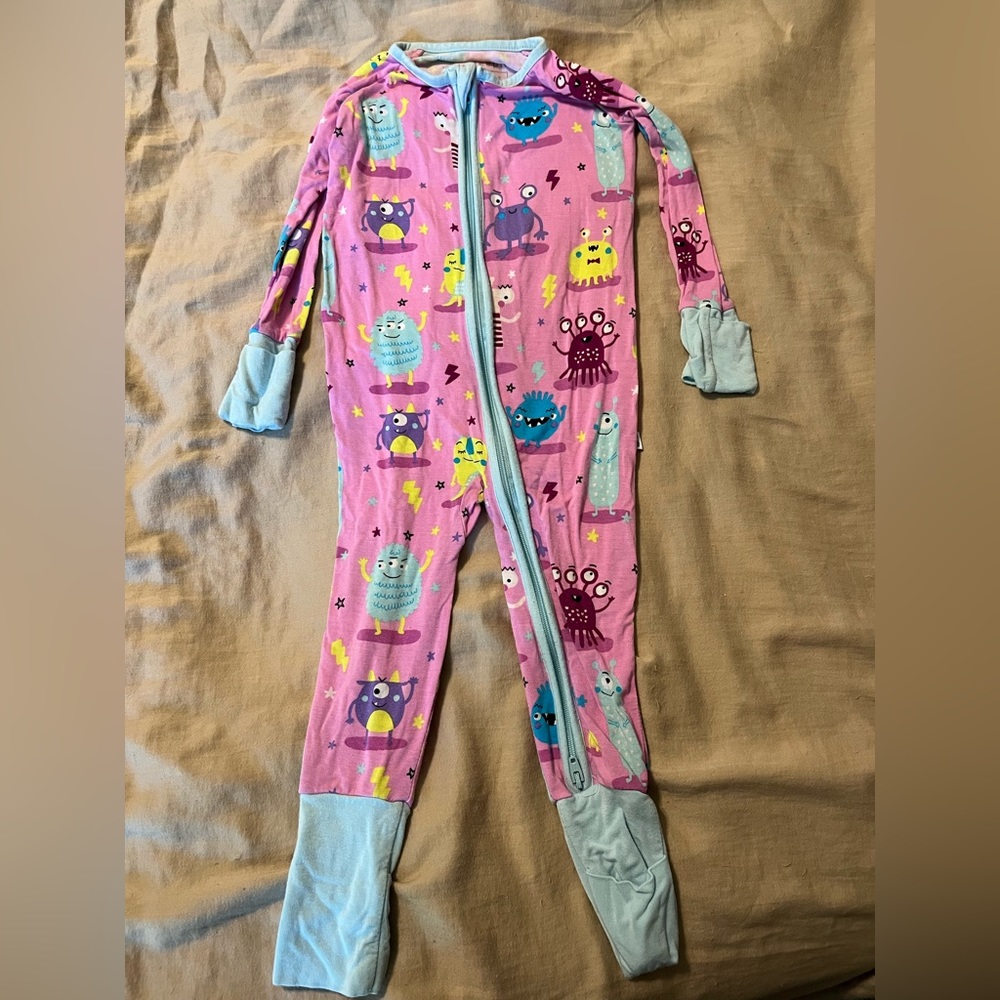 Little Sleepies Monster Zippies